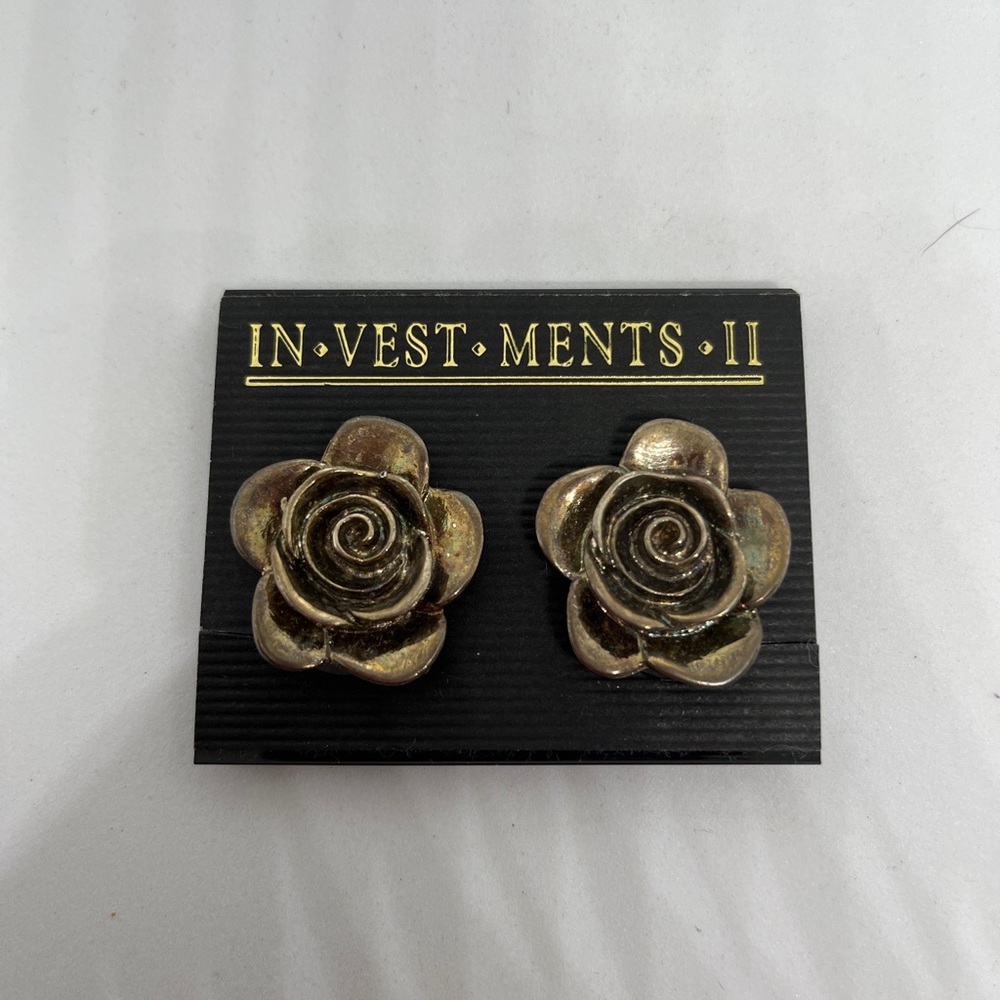 In-Vest-Ments Clío earrings, NWT